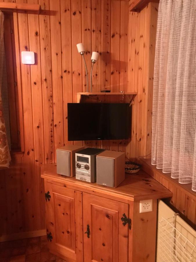 Wiler Ferienwohnung Im Chalet Boubou מראה חיצוני תמונה
